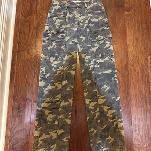 Camo Cargo Women Jeans